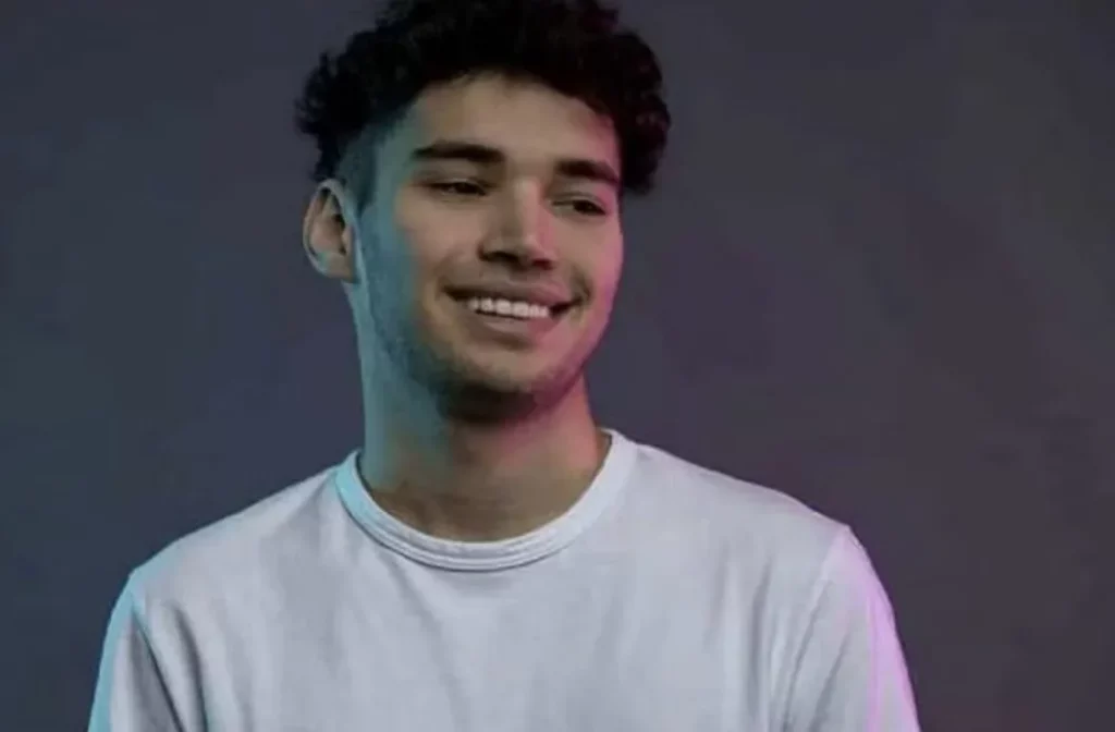 Adin Ross Height, Weight, Age, Net Worth, Career, And Full Bio Adin Ross Height Weight Age Net Worth Career And Full Bio 2