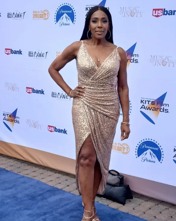 Dawnn Lewis Age Height Weight Net Worth Career And Full Bio 4