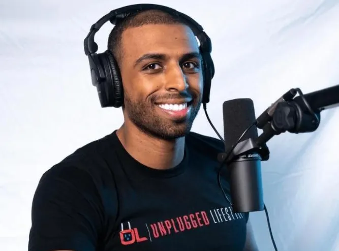 Myron Gaines Age Height Weight Net Worth Career And More 3