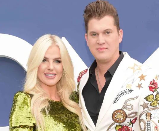 Jon Pardi Wife Age Height Weight Net Worth Career And More 4