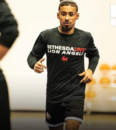 Julian Newman Height 3