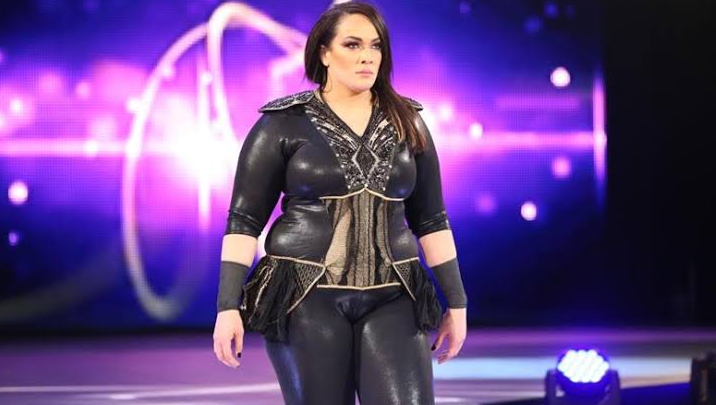 Nia Jax Height 3