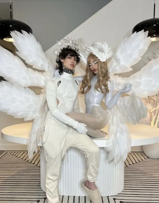 Tim Henson Wife Age Height Weight Net Worth Career And Full Bio 2